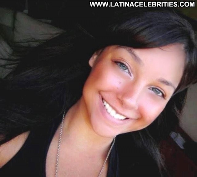 Danielle Albuquerque Miscellaneous Celebrity Hot Brunette Nice Latina