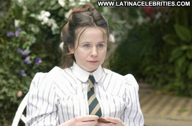 Emily Watson Miss Potter International Brunette Medium Tits Posing