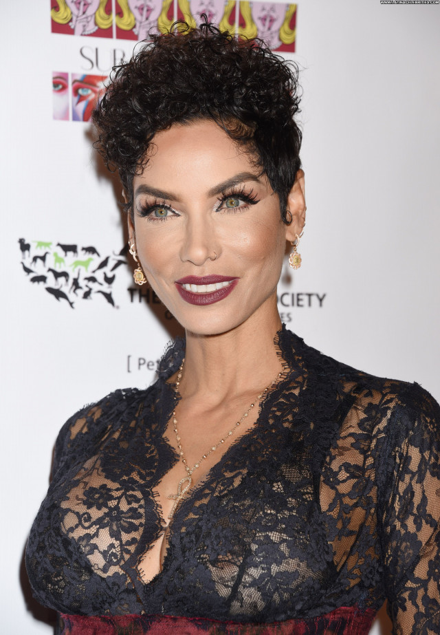 Nicole Murphy Boobs Hot American Babe Posing Hot Celebrity Big Tits