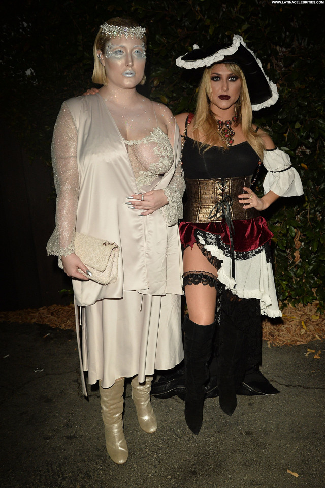 Hayley Hasselhoff Halloween Party Halloween Actress Big Tits Babe