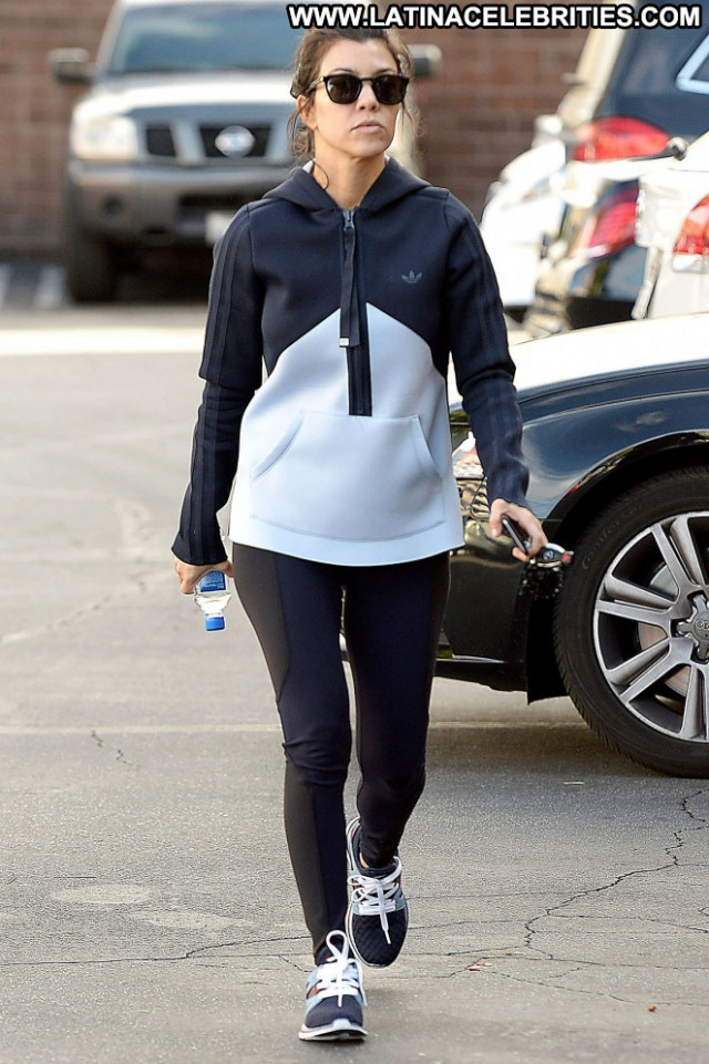 Kourtney Kardashian Posing Hot Celebrity Paparazzi Gym Beautiful Babe