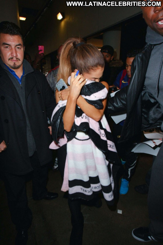 Ariana Grande Los Angeles Beautiful Paparazzi Celebrity International