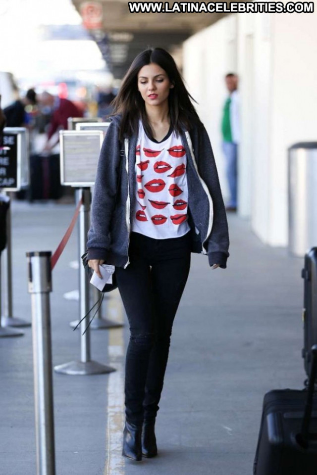 Victoria Justice Lax Airport Angel Celebrity Los Angeles Beautiful