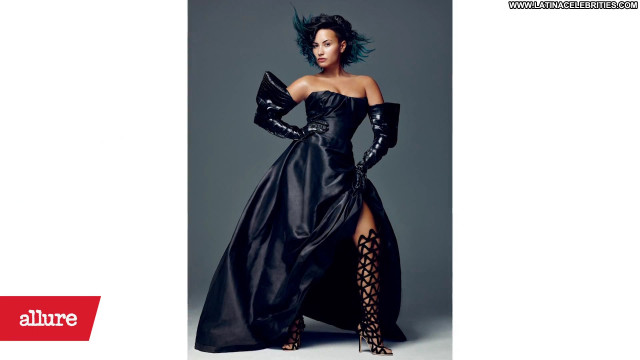 Demi Lovato No Source Celebrity Babe Beautiful Posing Hot Nude Scene