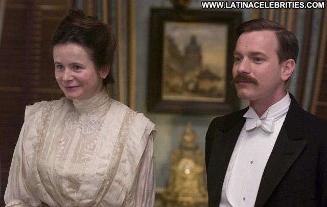 Emily Watson Miss Potter Sexy International Brunette Beautiful