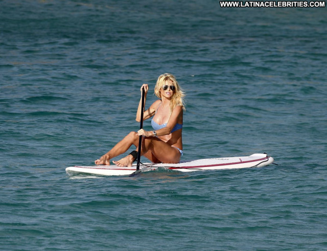 Victoria Silvstedt No Source Babe Posing Hot Beautiful Bikini