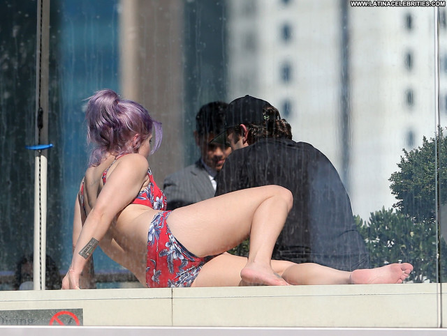 Kelly Osbourne Celebrity Babe Posing Hot Beautiful Bikini Hd Sexy