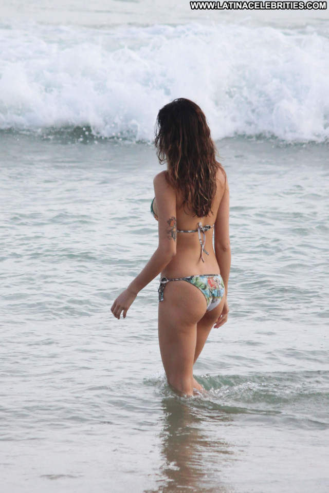 Isabeli Fontana Bikini Posing Hot Beautiful Babe Celebrity Beach