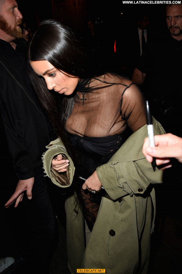 Kim Kardashian No Source Paris Posing Hot Beautiful Babe Panties