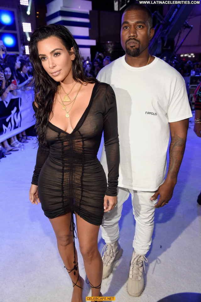 Kim Kardashian No Source Beautiful Posing Hot Sex Awards Babe