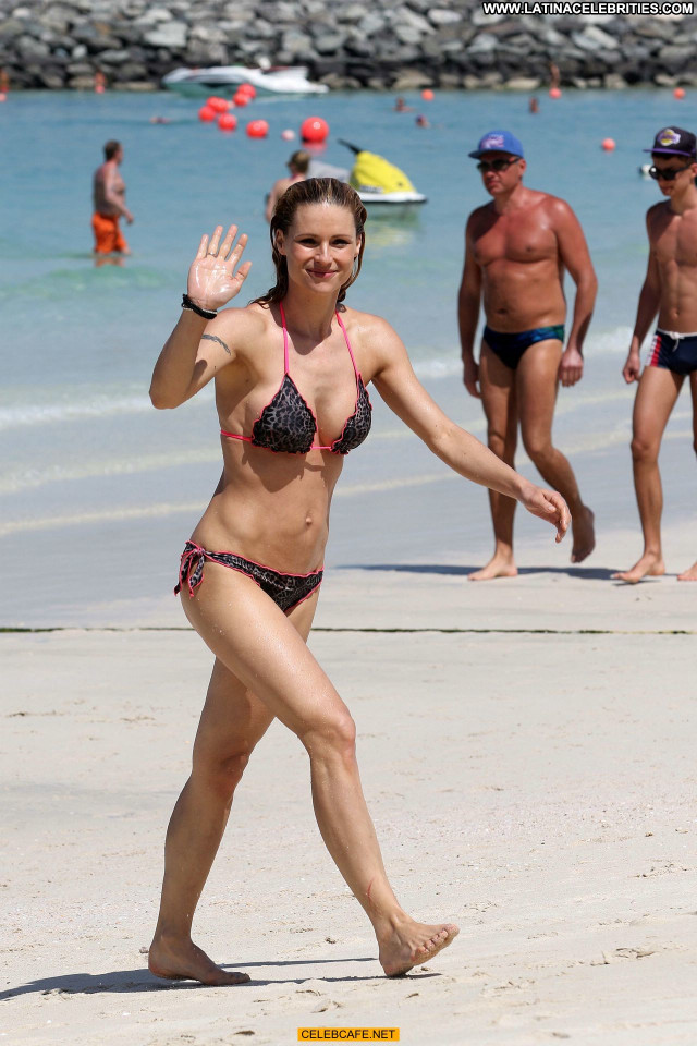 Michelle Hunziker No Source  Celebrity Beach Bikini Babe Posing Hot