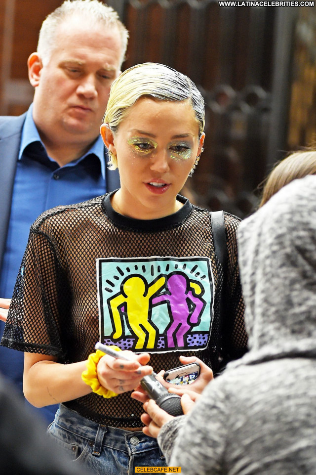 Miley Cyrus No Source Posing Hot Shirt Celebrity Shorts Beautiful See