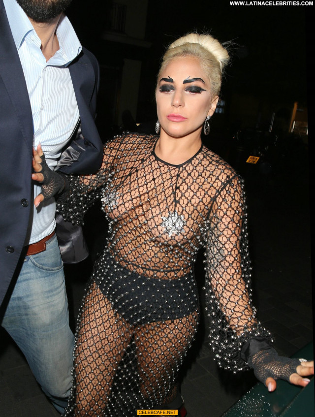 Lady Gaga No Source Toples Pasties Celebrity London Gag Posing Hot