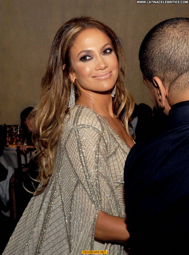 Jennifer Lopez Golden Globe Awards Awards Sexy Posing Hot Cleavage