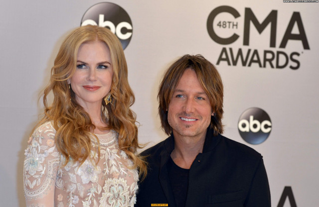 Nicole Kidman Cma Awards Beautiful Posing Hot Babe Celebrity See