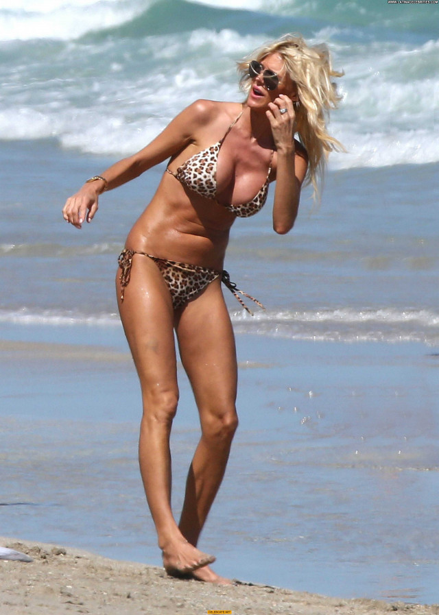 Victoria Silvstedt The Beach Bikini Beach Sexy Celebrity Beautiful