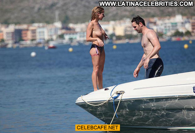 Sarah Jane Honeywell No Source Celebrity Babe Yacht Posing Hot