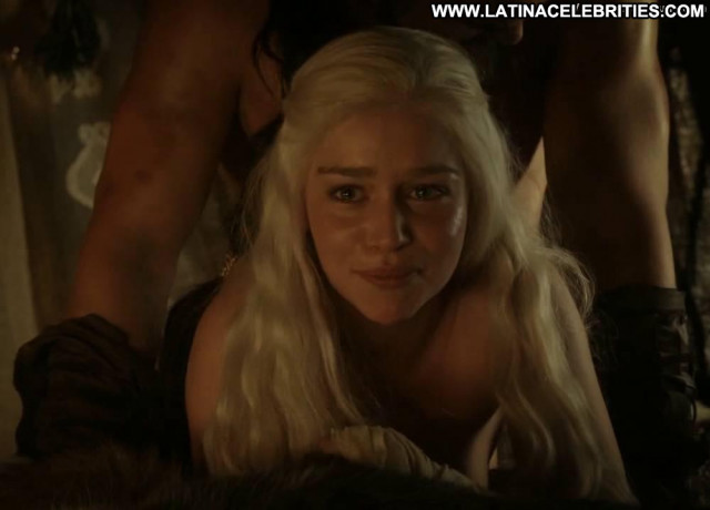 Emilia Clarke Game Of Thrones Sex Scene Beautiful Toples Breasts