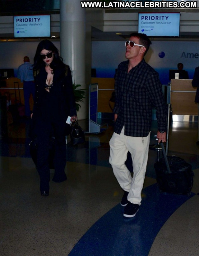 Kat Von D Lax Airport Angel Paparazzi Los Angeles Lax Airport