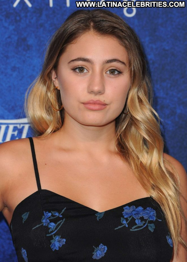 Lia Marie Johnson Los Angeles Beautiful Paparazzi Hollywood Celebrity