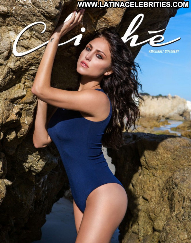 Cassie Scerbo Magazine Celebrity Babe Paparazzi Beautiful Posing Hot