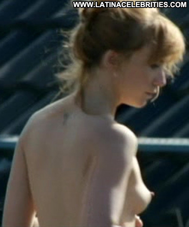 Annika Ernst Schwarzherz Babe Posing Hot Beautiful Celebrity Nude Hot