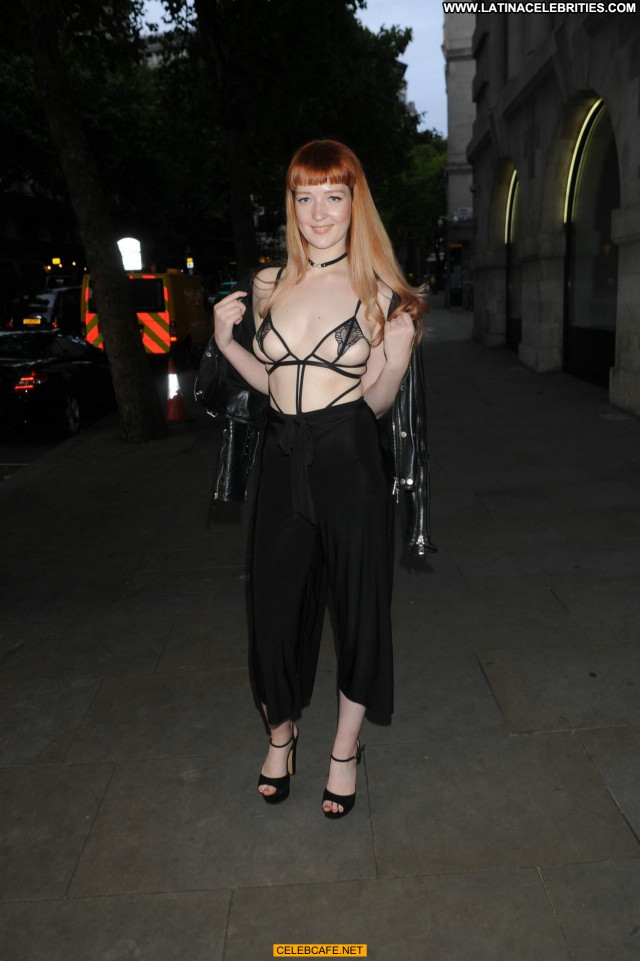 Victoria Clay No Source Party Toples London See Through Topless