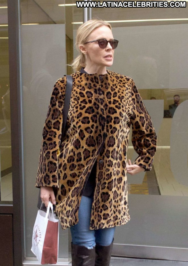Kylie Minogue No Source London Celebrity Babe Beautiful Paparazzi