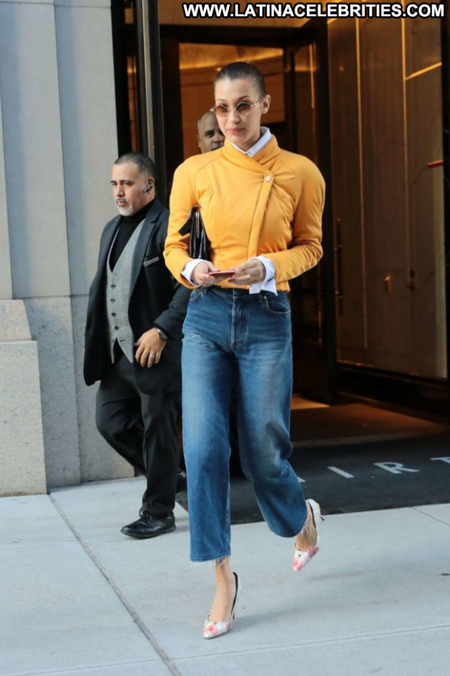 Bella Hadid No Source Posing Hot Beautiful Babe Paparazzi Nyc