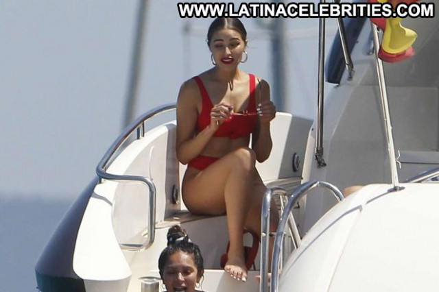 Olivia Culp Babe Bikini Paparazzi Posing Hot Yacht