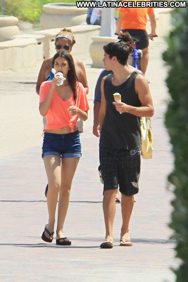 Victoria Justice Miami Beach Shorts Paparazzi Beach Celebrity Posing