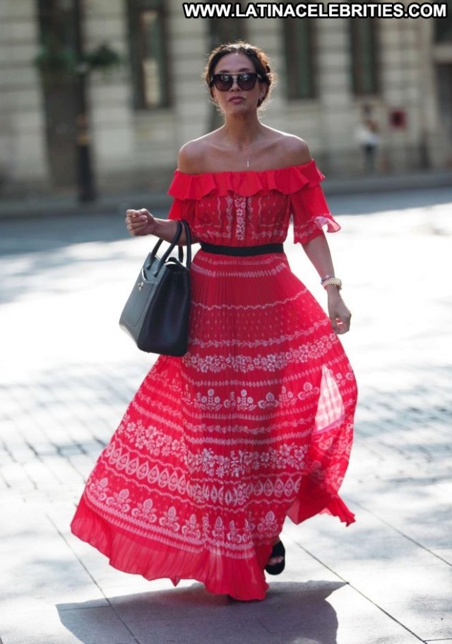 Myleene Klass No Source Babe Summer London Beautiful Posing Hot