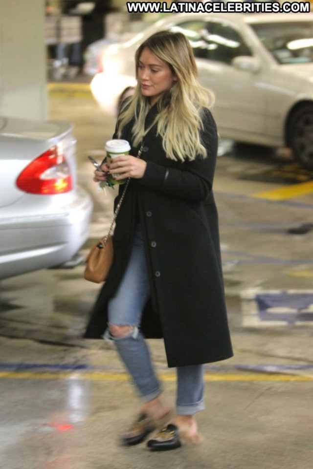 Hilary Duff Beverly Hills Shopping Paparazzi Babe Beautiful Posing