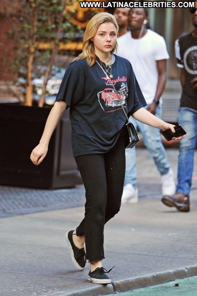 Chloe Moretz No Source Babe Beautiful Posing Hot Celebrity Paparazzi