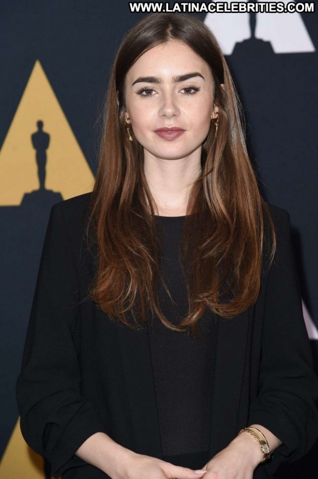 Lily Collins No Source Beautiful Awards Babe Posing Hot Celebrity