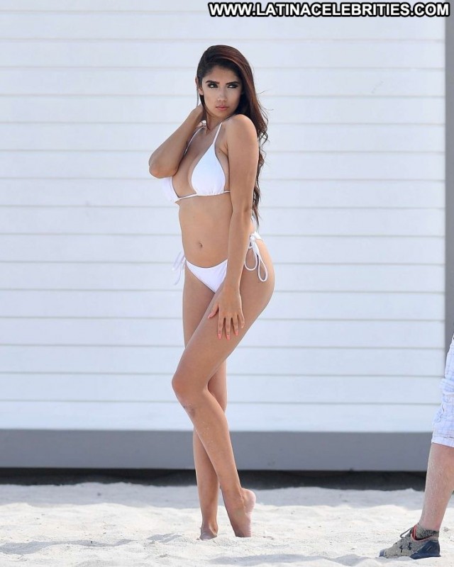 Diana Vazquez The Beach Bikini Babe Paparazzi Posing Hot Celebrity