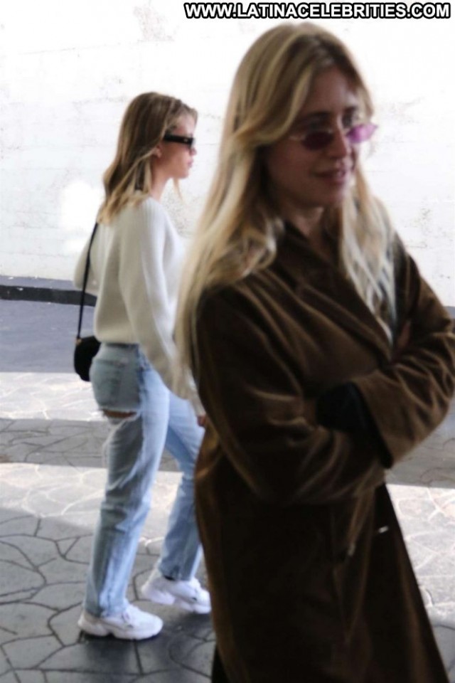 Sofia Richie Beverly Hills Beautiful Celebrity Paparazzi Babe Posing