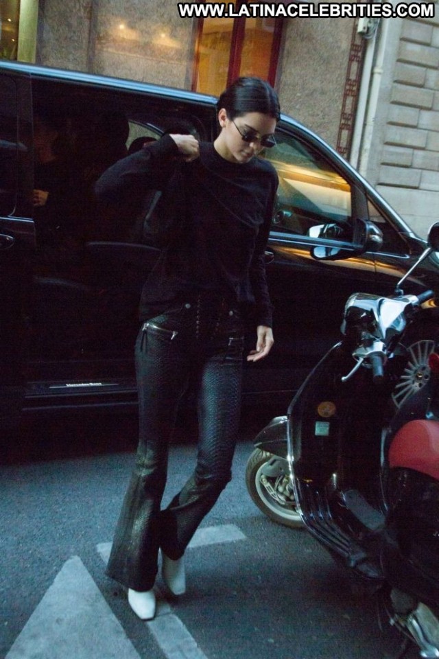 Kendall Jenner No Source Babe Posing Hot Paparazzi Paris Beautiful