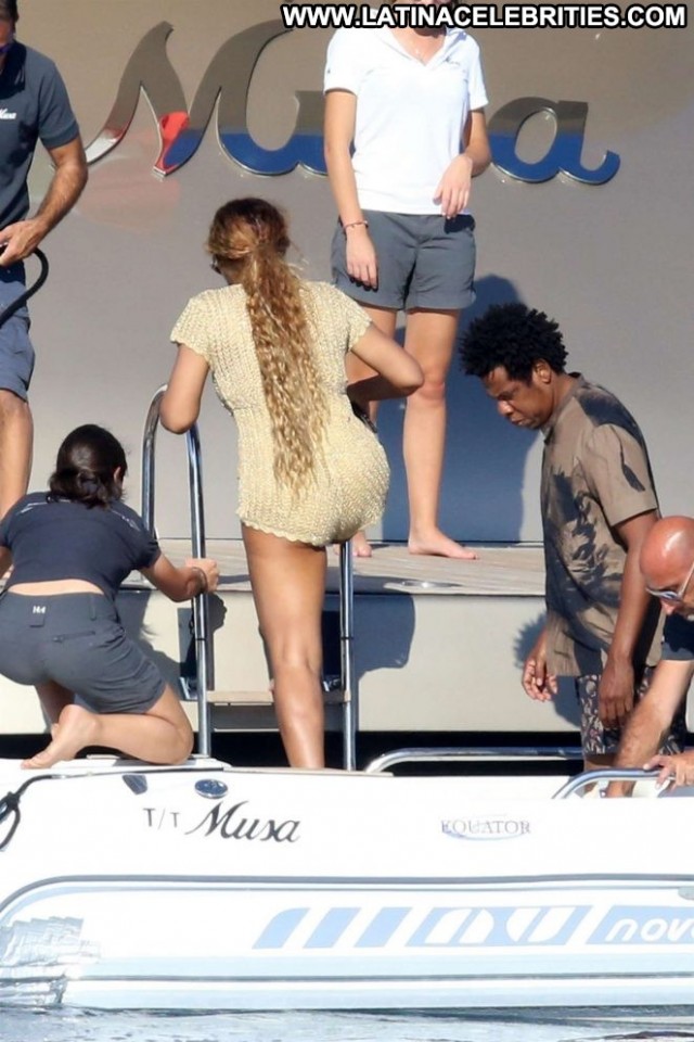 Beyonce No Source Celebrity Paparazzi Posing Hot Beautiful Babe