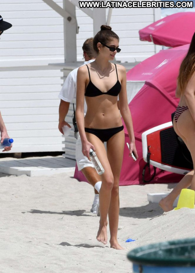 Kaia Gerber No Source  Celebrity Black Babe Bikini Paparazzi Posing