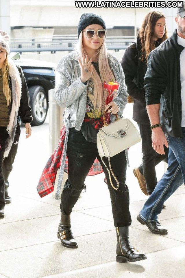 Kesha New York Celebrity Paparazzi Babe Beautiful New York Posing Hot